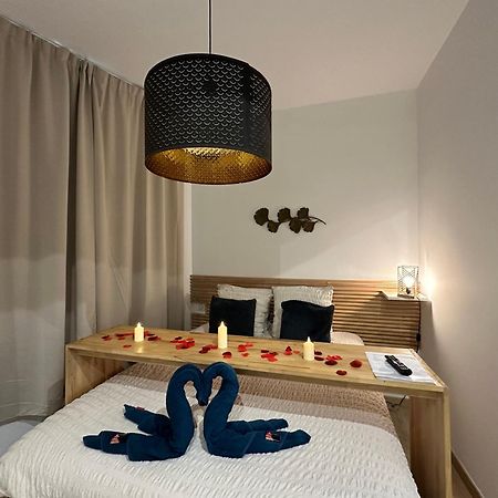 Mieuxqualhotel Jacuzzi Privatif La Parenthese Bordeaux Eksteriør billede