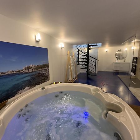 Mieuxqualhotel Jacuzzi Privatif La Parenthese Bordeaux Eksteriør billede