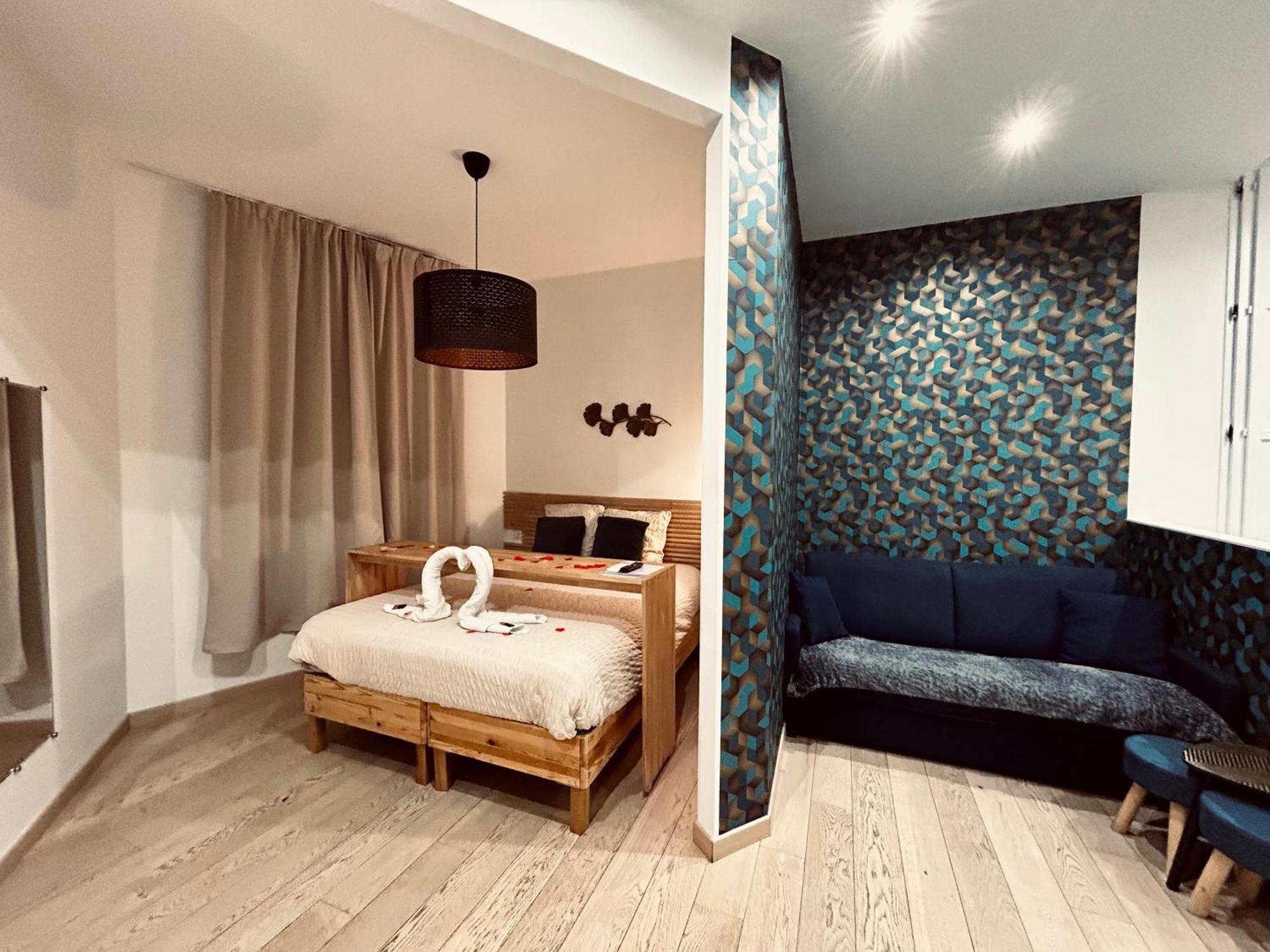 Mieuxqualhotel Jacuzzi Privatif La Parenthese Bordeaux Eksteriør billede